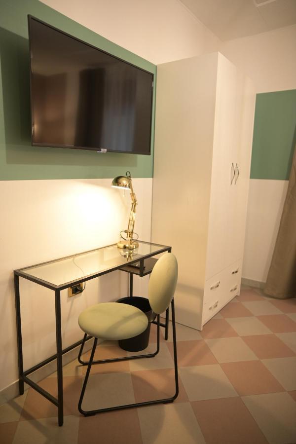 B&B Apartment 1970 下卡斯泰卢乔 外观 照片